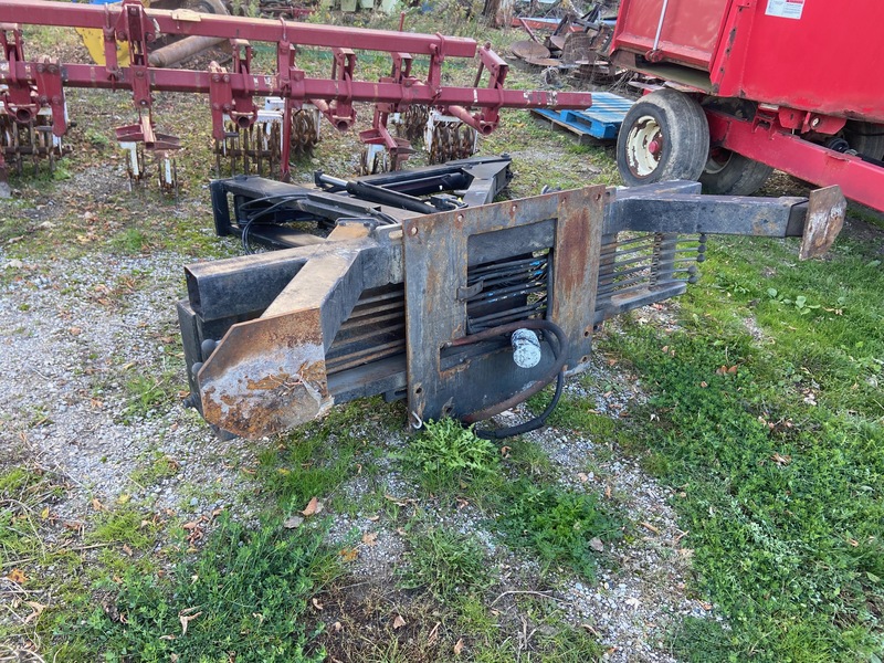 Miscellaneous  Mounted Hydraulic Crane Photo